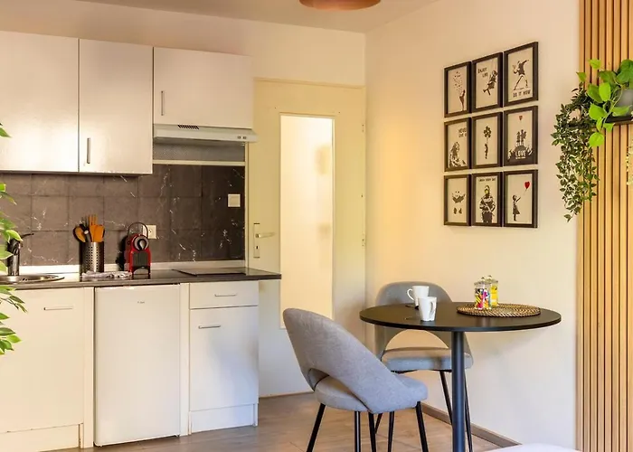 Oakfel By Max, Calm And Design, Old Town Center Appartamento Colmar